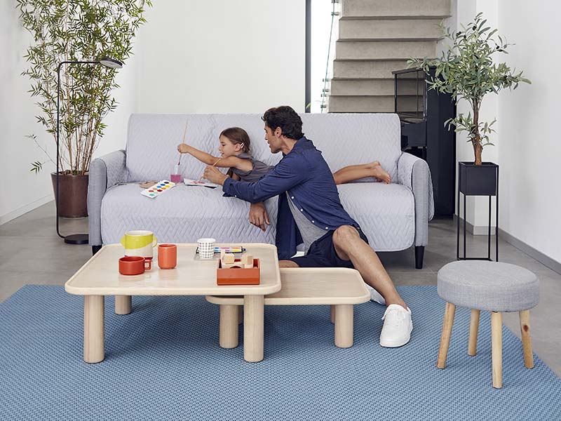 Vader en dochter op waterdichte bankhoes