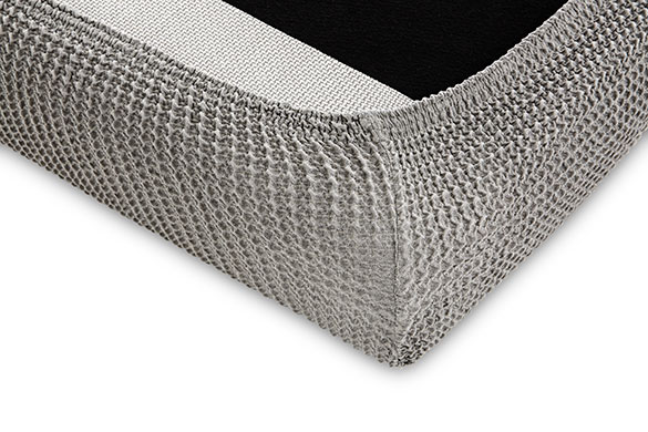 De Milos bankhoes bestaat uit 55% polyester, 38% katoen en 7% spandex